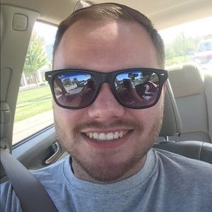 Meet your Posher, Michael